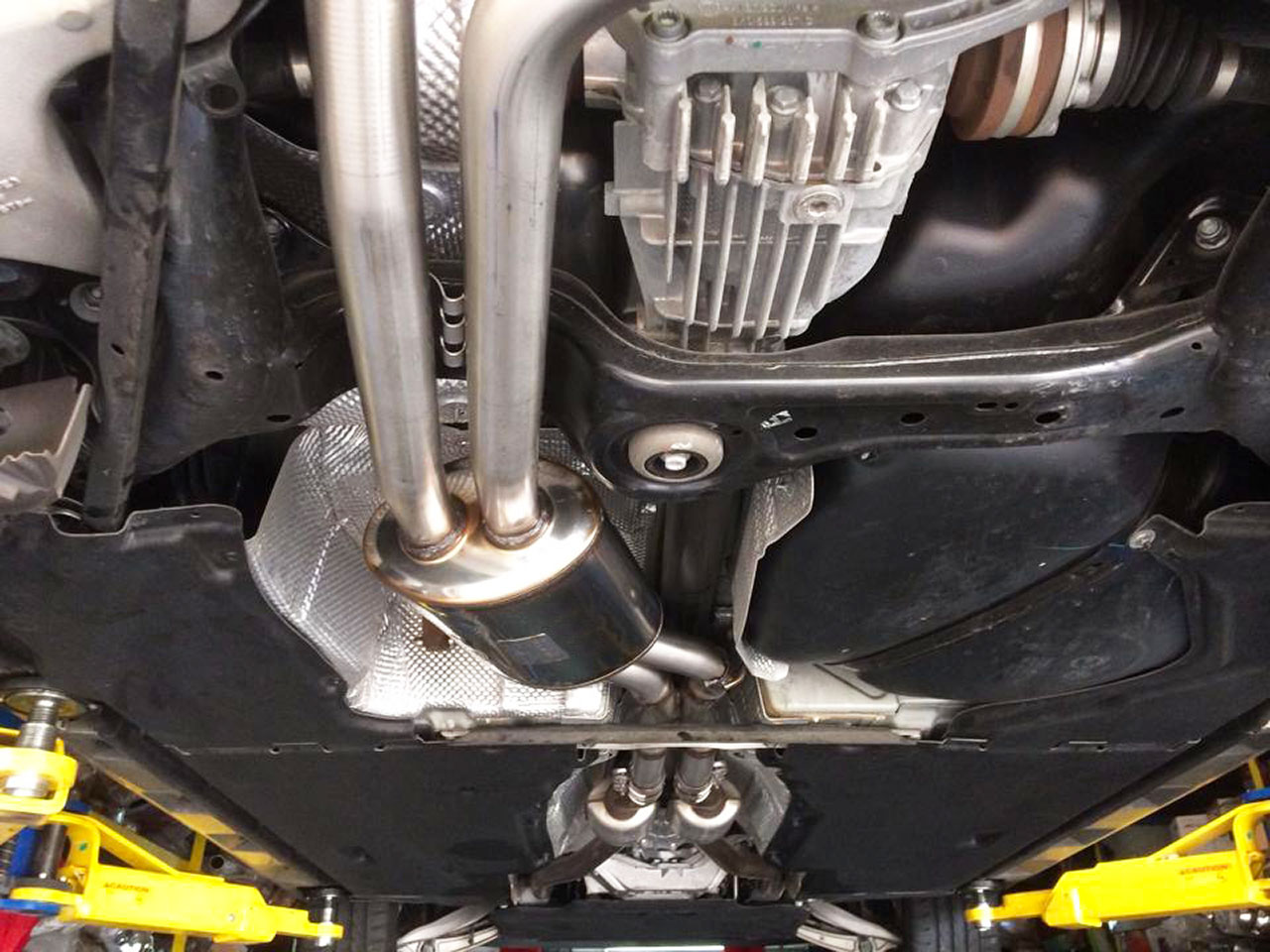 AUDI A6 C7 4G (Sedan + Avant) QUATTRO 3.0 TFSI V6 (310 Hp) 2012 -> 2014 Centre exhaust + "X-Pipe"
