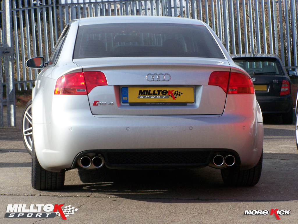 Milltek Audi RS4 B7 cat-back systeem met links + rechts gepolijs