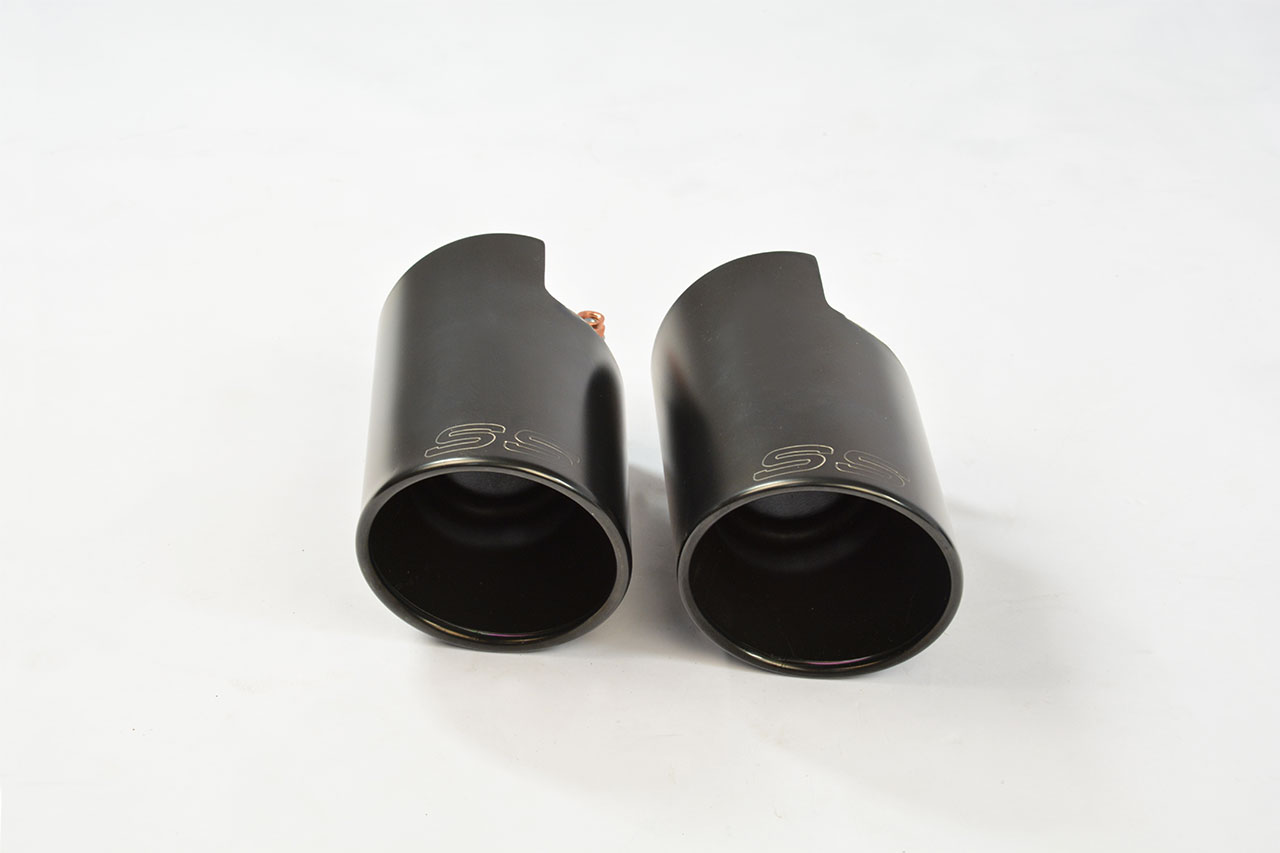 ALFA ROMEO GIULIA VELOCE Q4 2.0i Turbo (280 Hp) 2016 Endpipe kit Right OO100 - Left OO100 "Black"