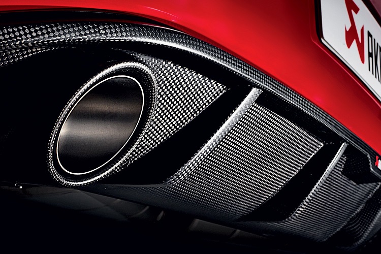 Akrapovic Volkswagen Golf 7,5 GTI Slip-On Race Line (Titanium) Uitlaat dempers