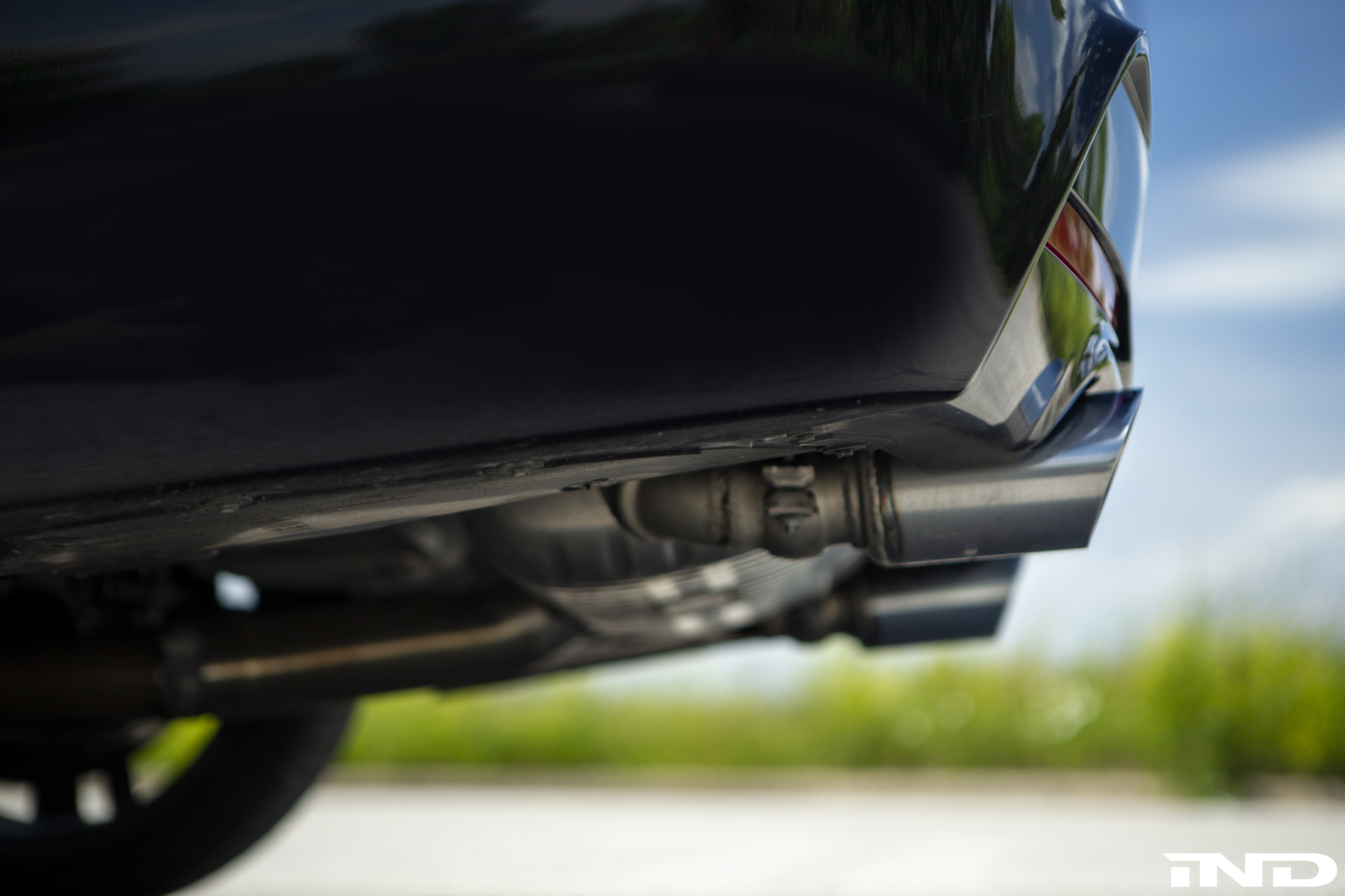 Rear Muffler BMW 3 Series Sedan Exhaust Systems