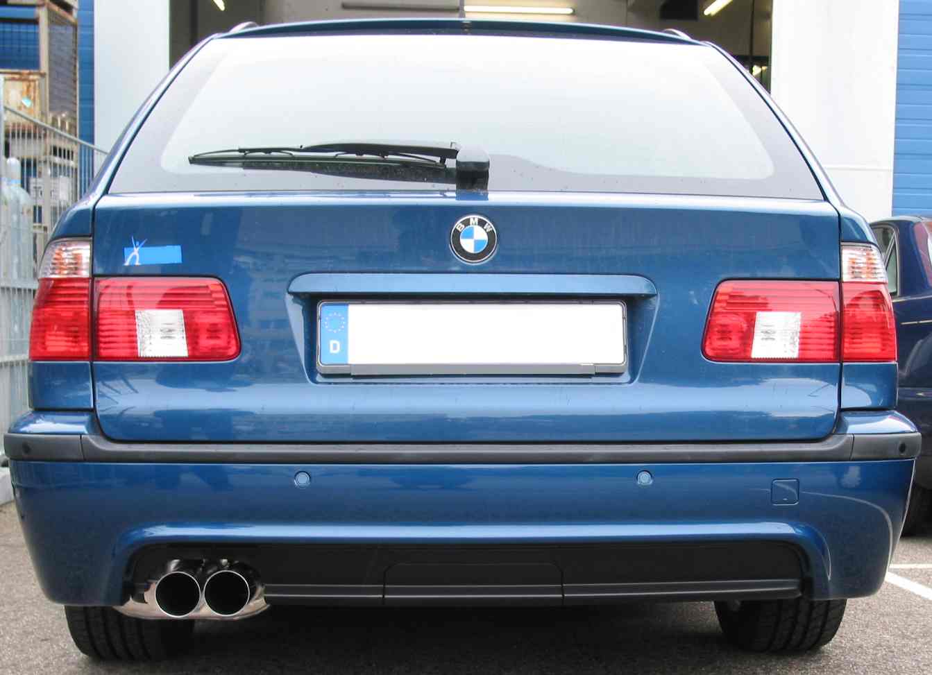 Rear Muffler BMW 5 Series Wagon Exhaust Systems
