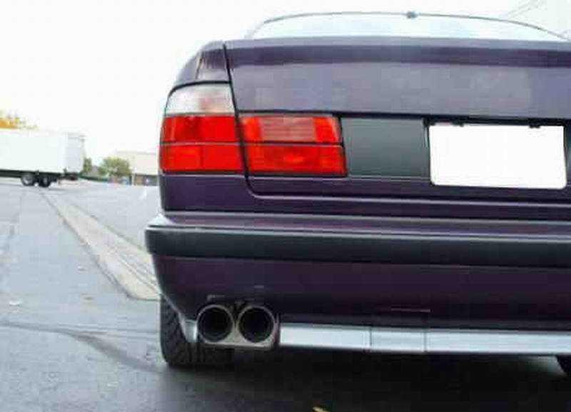 Rear Muffler BMW M 5 Series Sedan Exhaust Systems