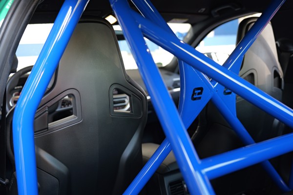 Roll Bar For BMW M3 Series Sedan Exhaust Systems Custom Paint Color
